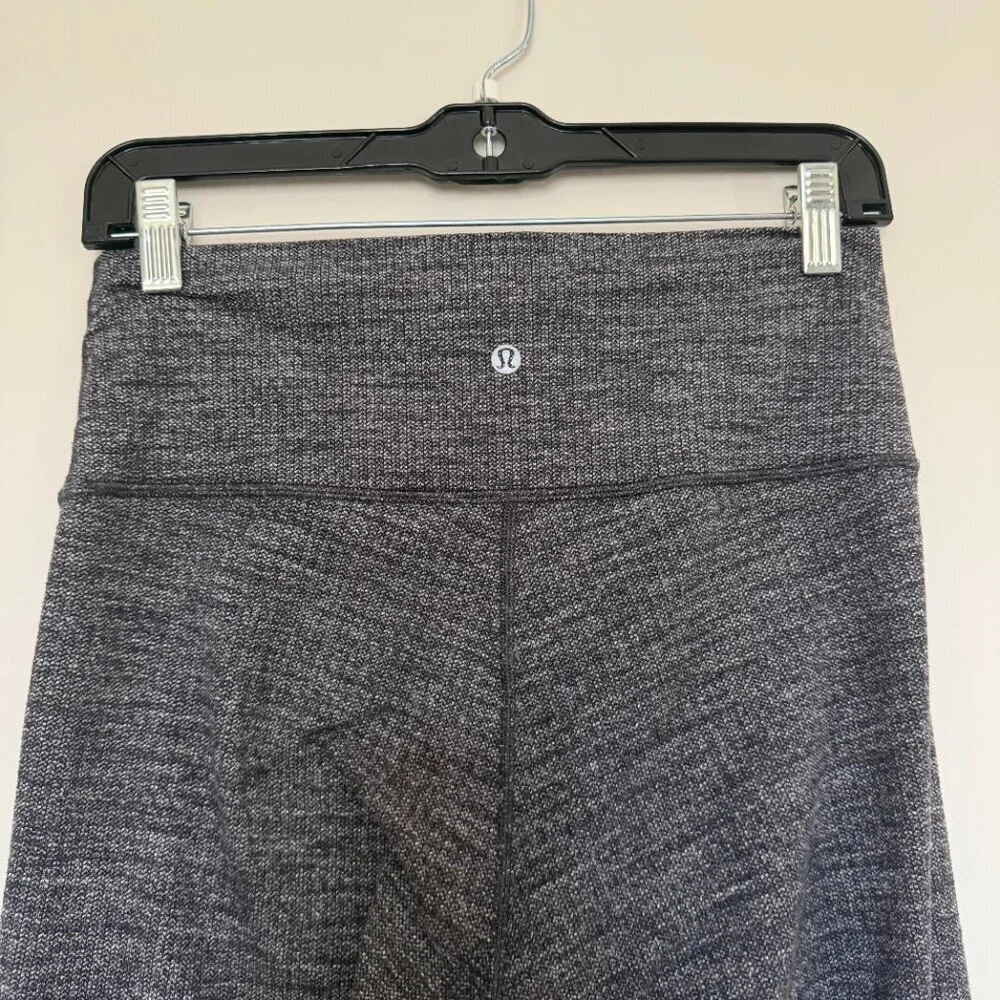 lululemon athletica flow high these